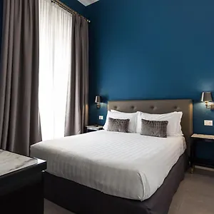 Boutique Metro 900 Hotel